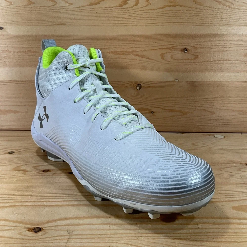Under Armour Men's White and Silver Athletic Shoes